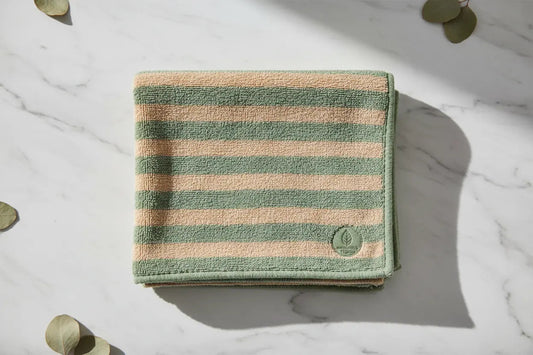 Are Microfibre Cloths Destroying Our Planet? EcoElara