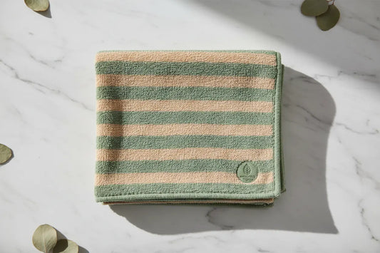 Are Microfibre Cloths Destroying Our Planet? EcoElara