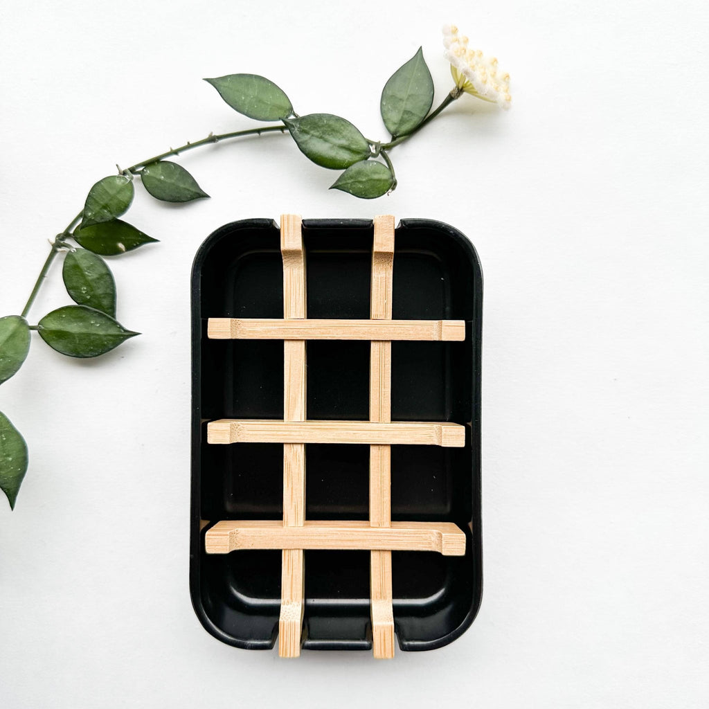 Eco - Friendly Bamboo Soap Dish with Removable Cornstarch Drainage Insert - EcoElara